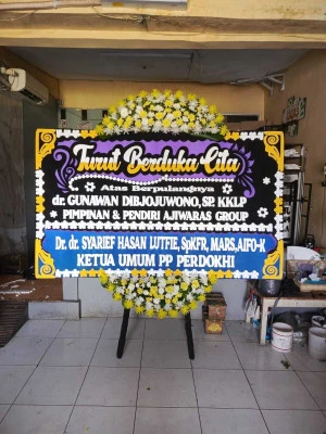 Papan Bunga di Menara Mandiri